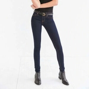 BDG  Twig Mid Rise Dark Blue Jeans Size 27